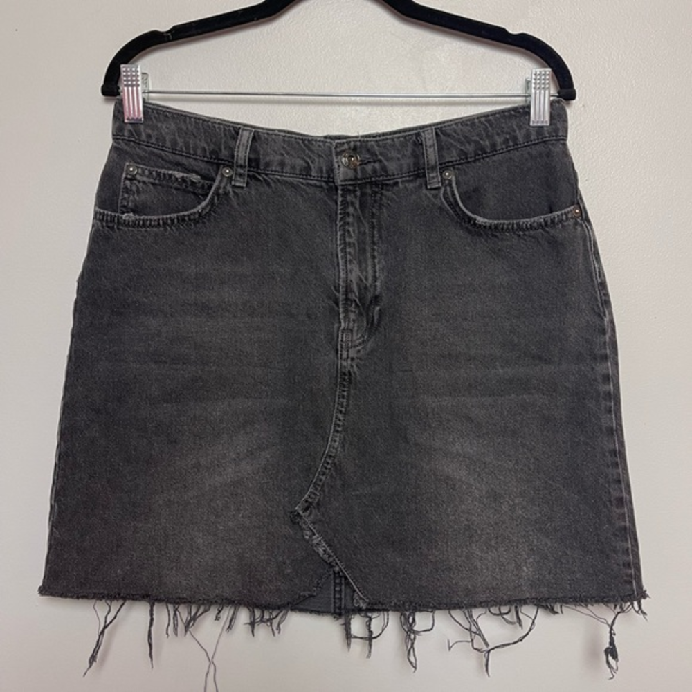 Free People We the Free Black‎ Denim Miniskirt—Size 30